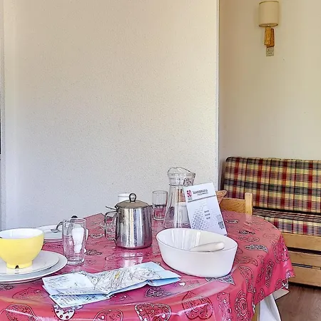 Cosy Au Pied Des Pistes Avec Balcon - 5 Personnes, 32 M² - Fr-1-344-1026